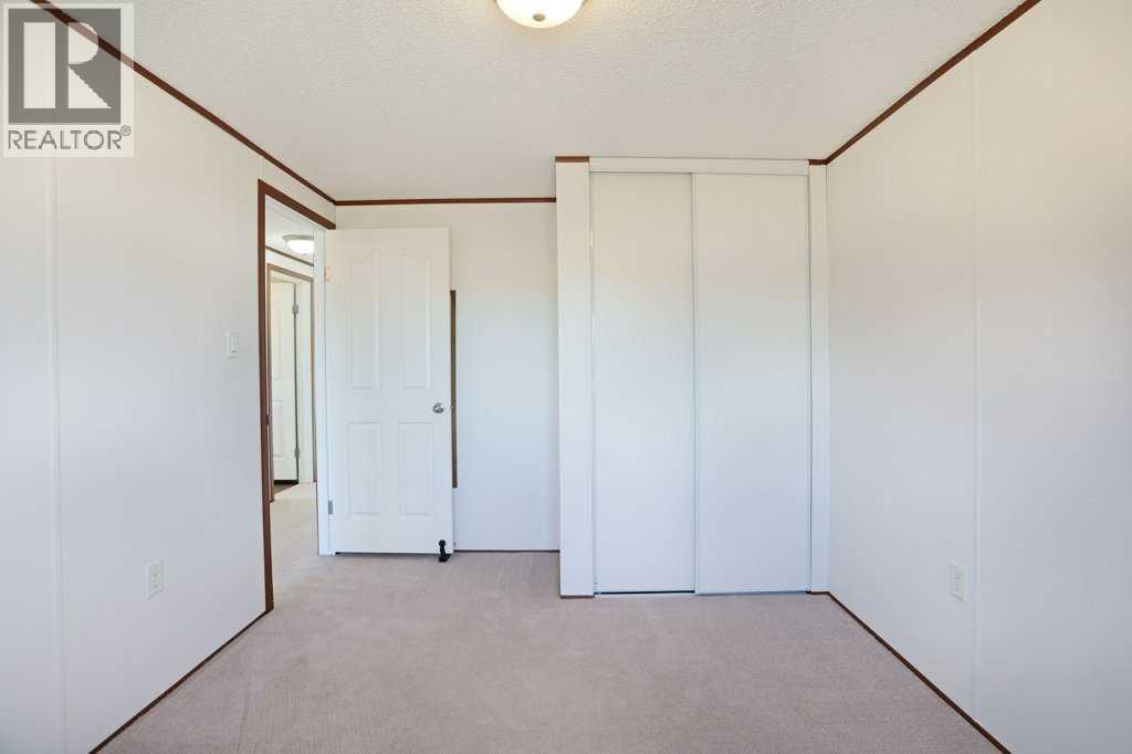 341, 349 Railway Avenue - 32