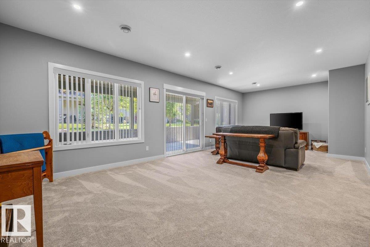 #211 50 Heatherglen DR - 35