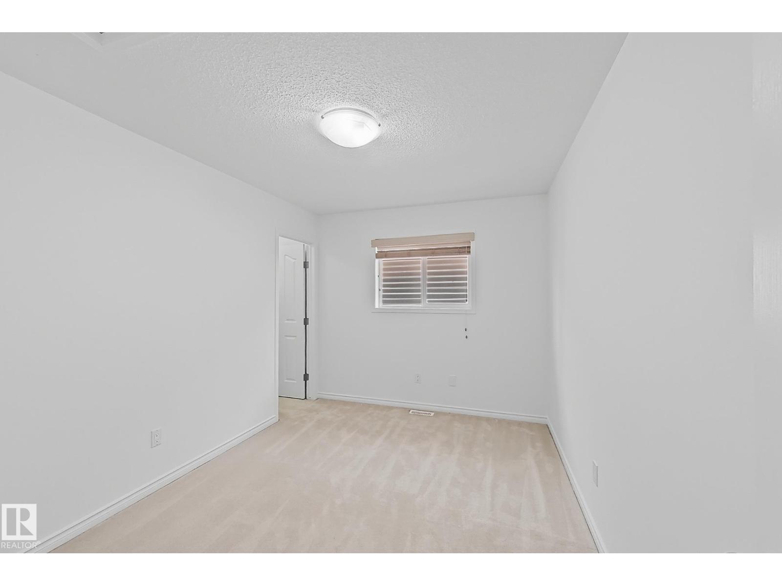 3120 25 AV NW - 19