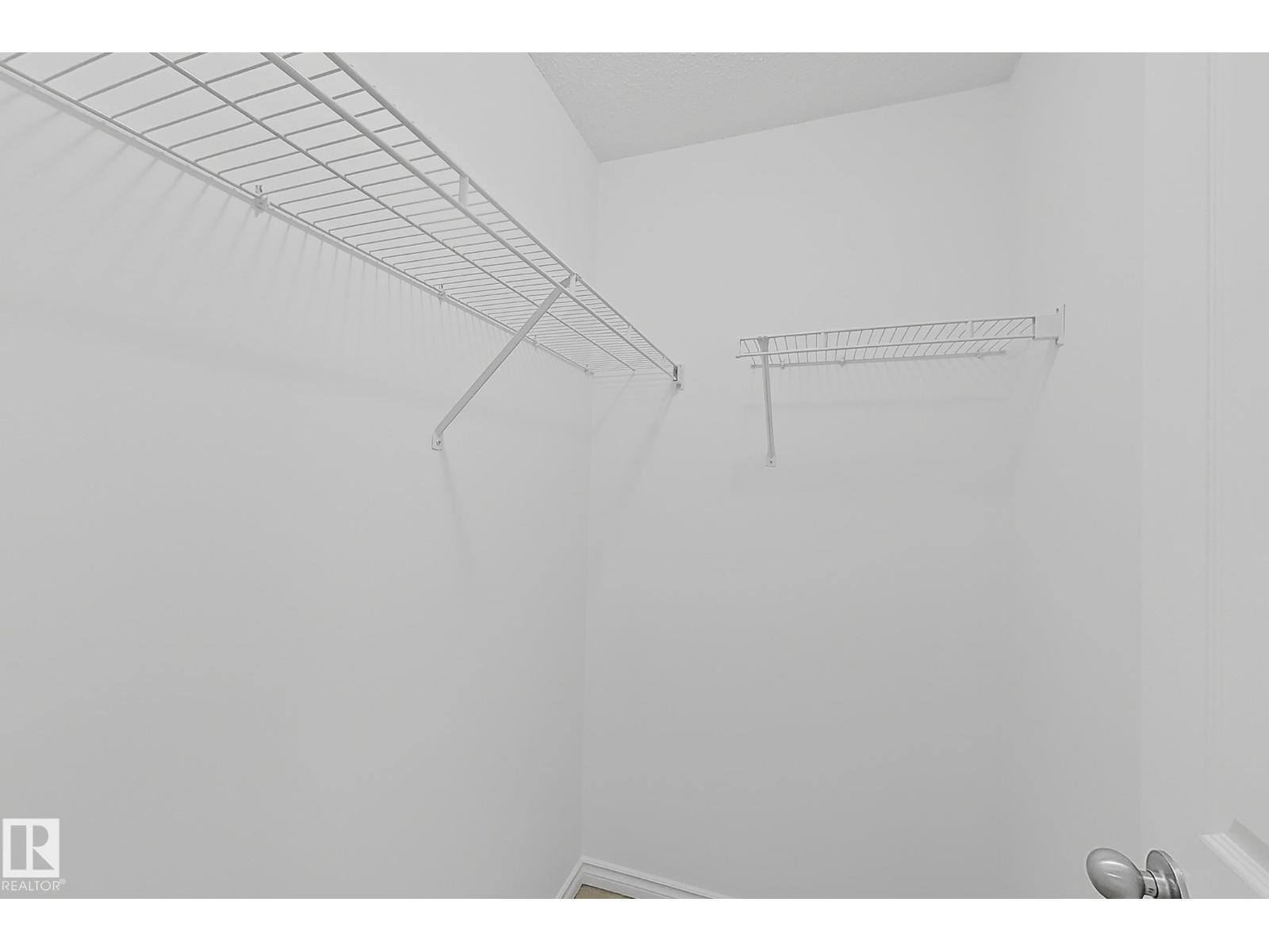 3120 25 AV NW - 20