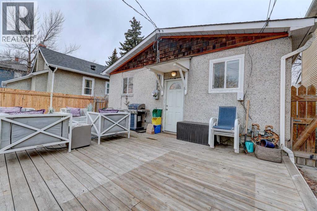 2526 16 Street SE - 23
