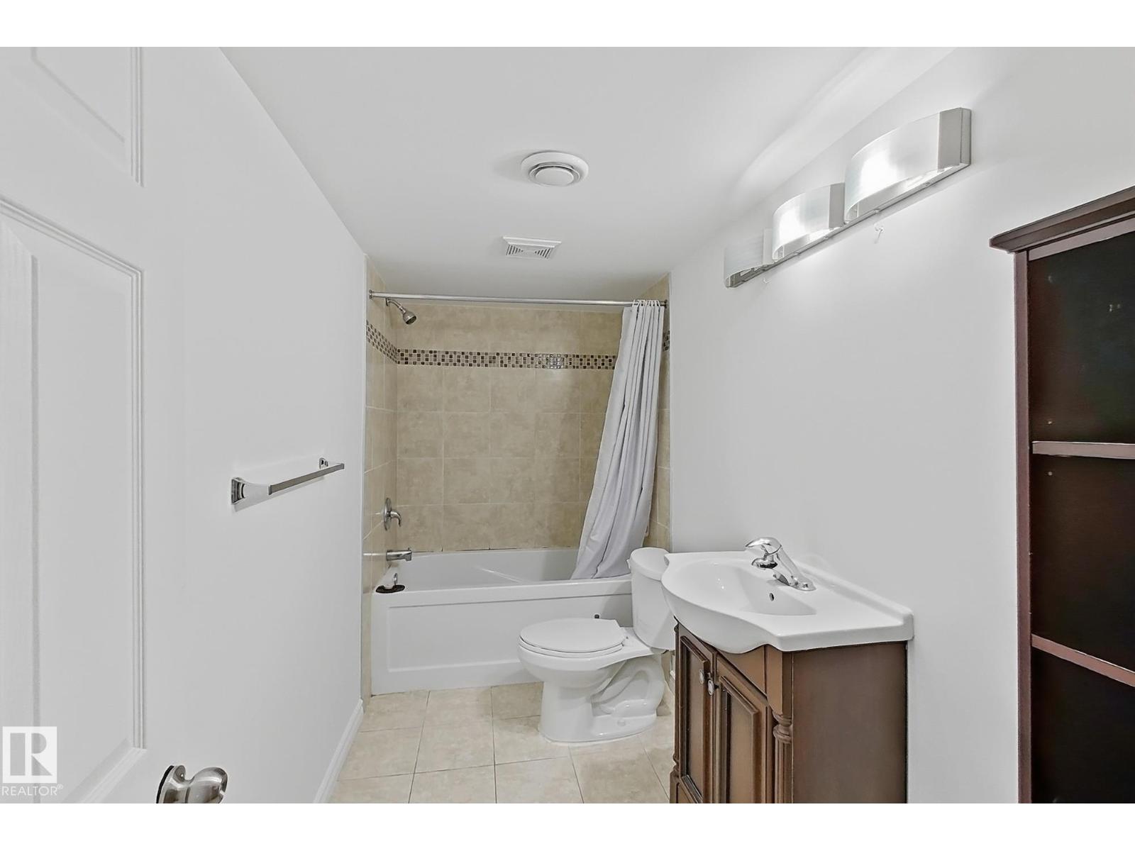 3120 25 AV NW - 27