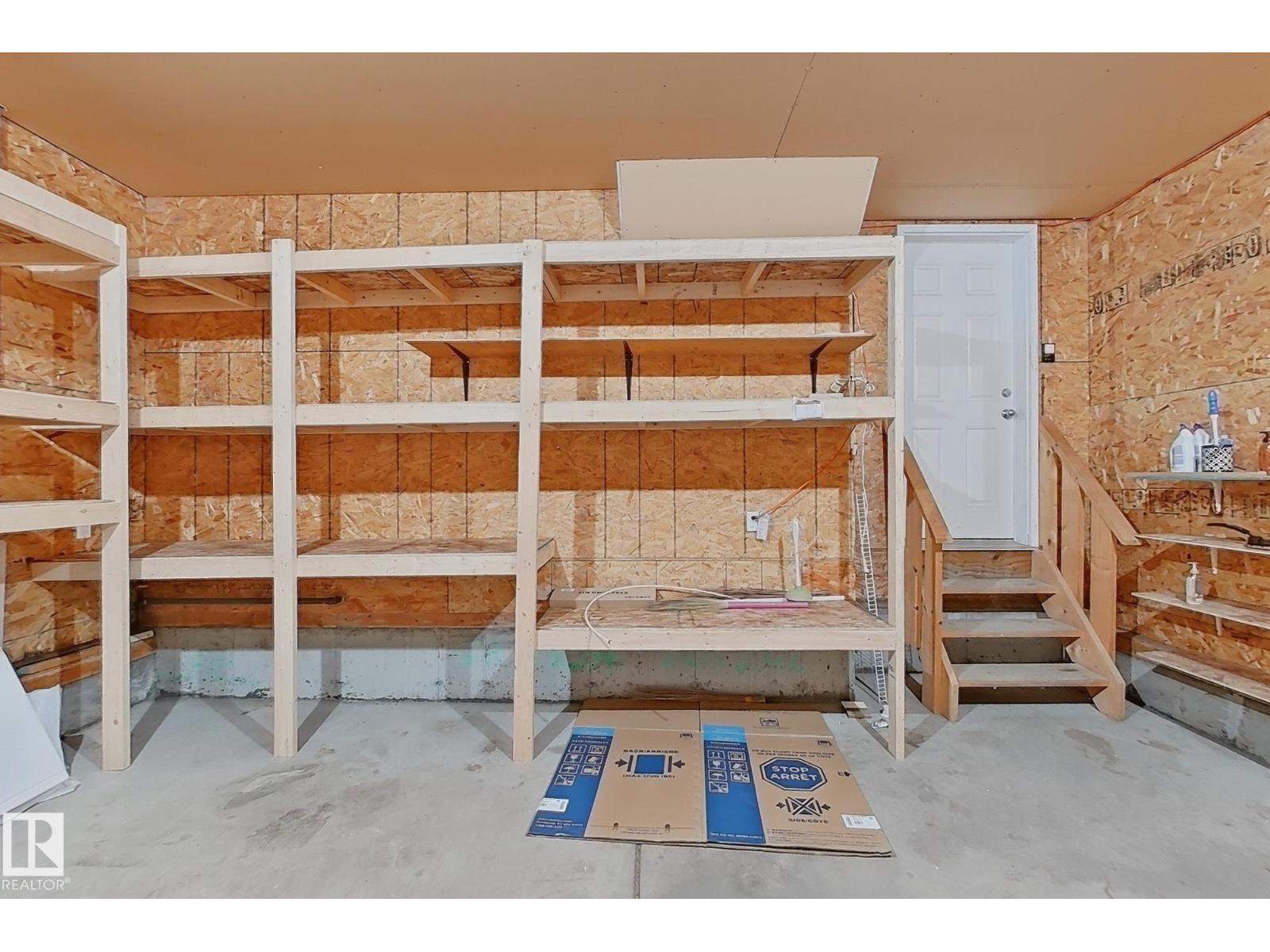3120 25 AV NW - 32