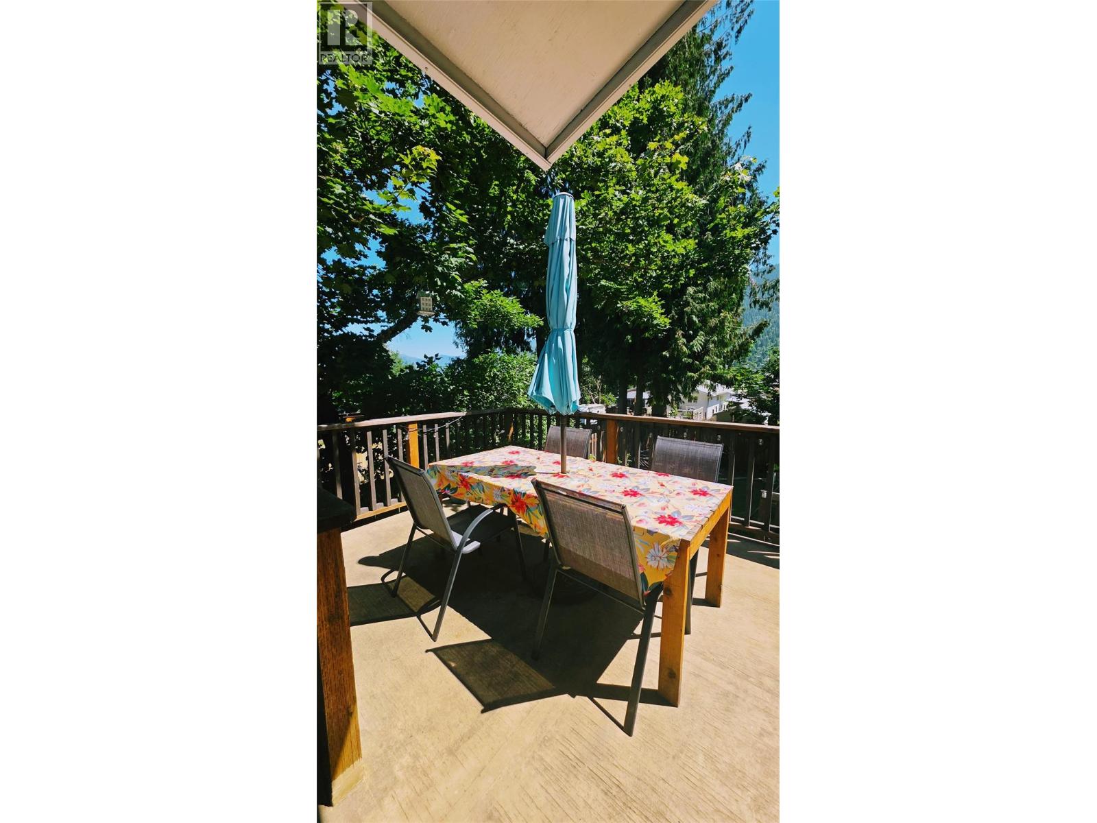 1511 MCQUARRIE Avenue - 20
