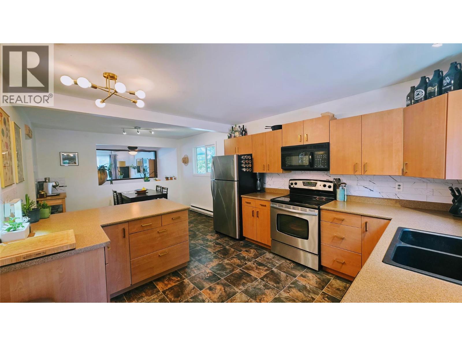 1511 MCQUARRIE Avenue - 15