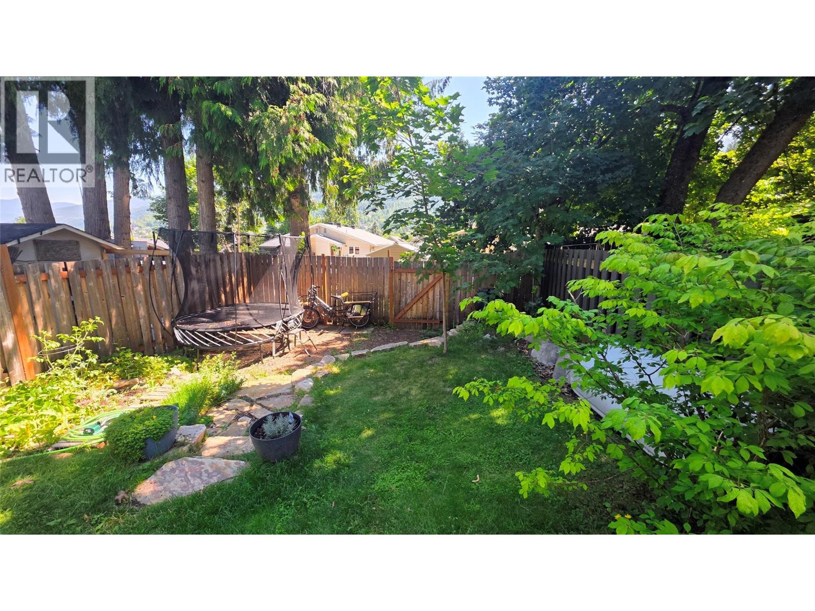 1511 MCQUARRIE Avenue - 31