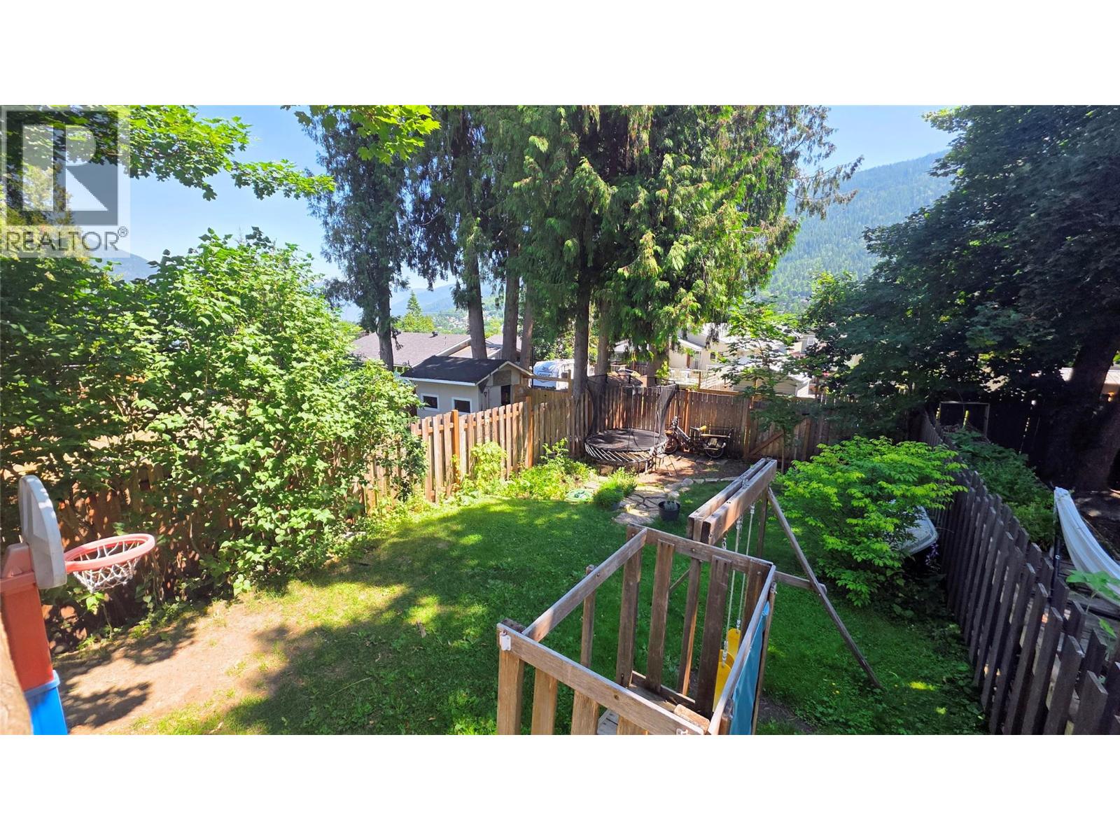 1511 MCQUARRIE Avenue - 23