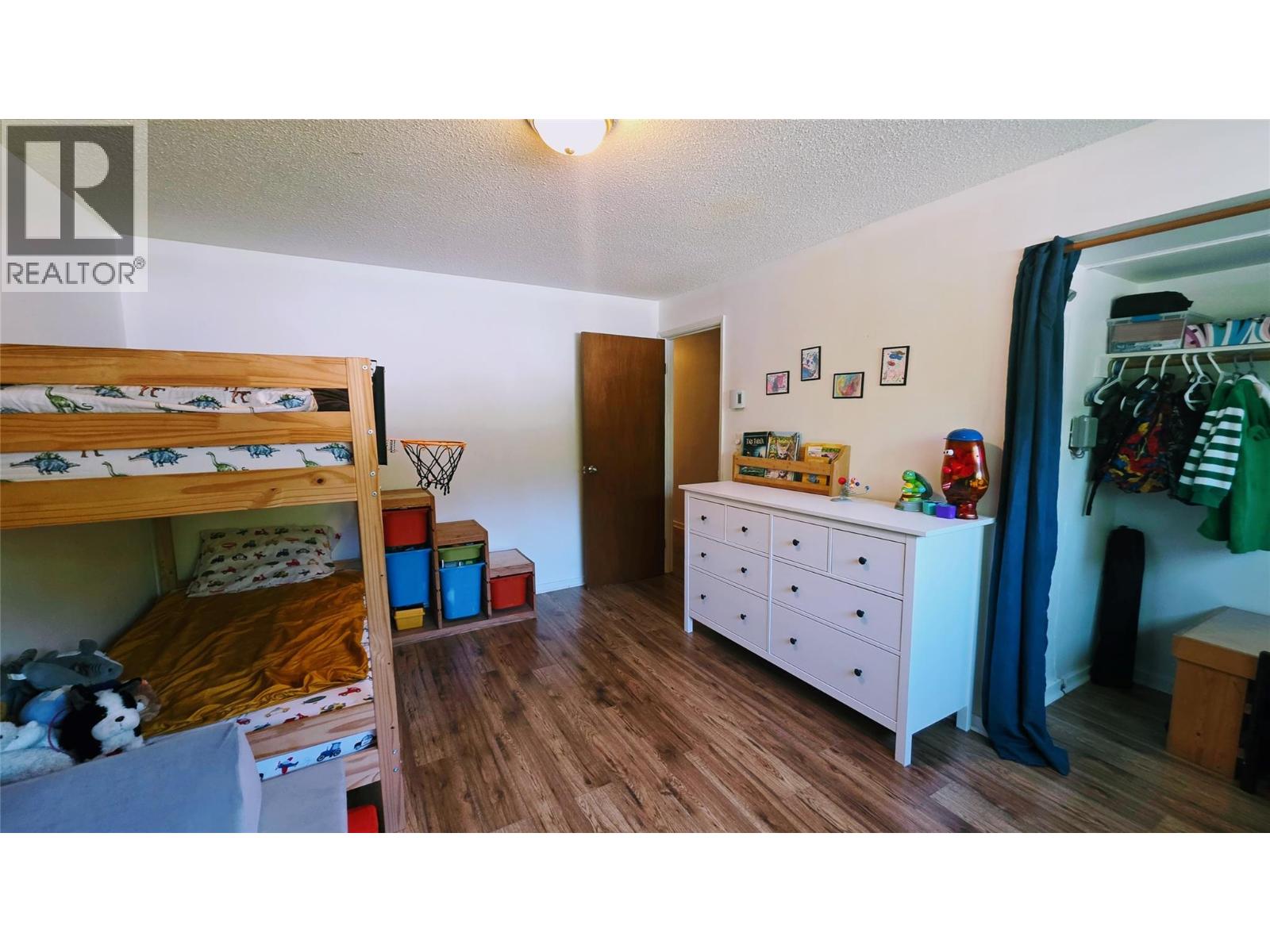 1511 MCQUARRIE Avenue - 25