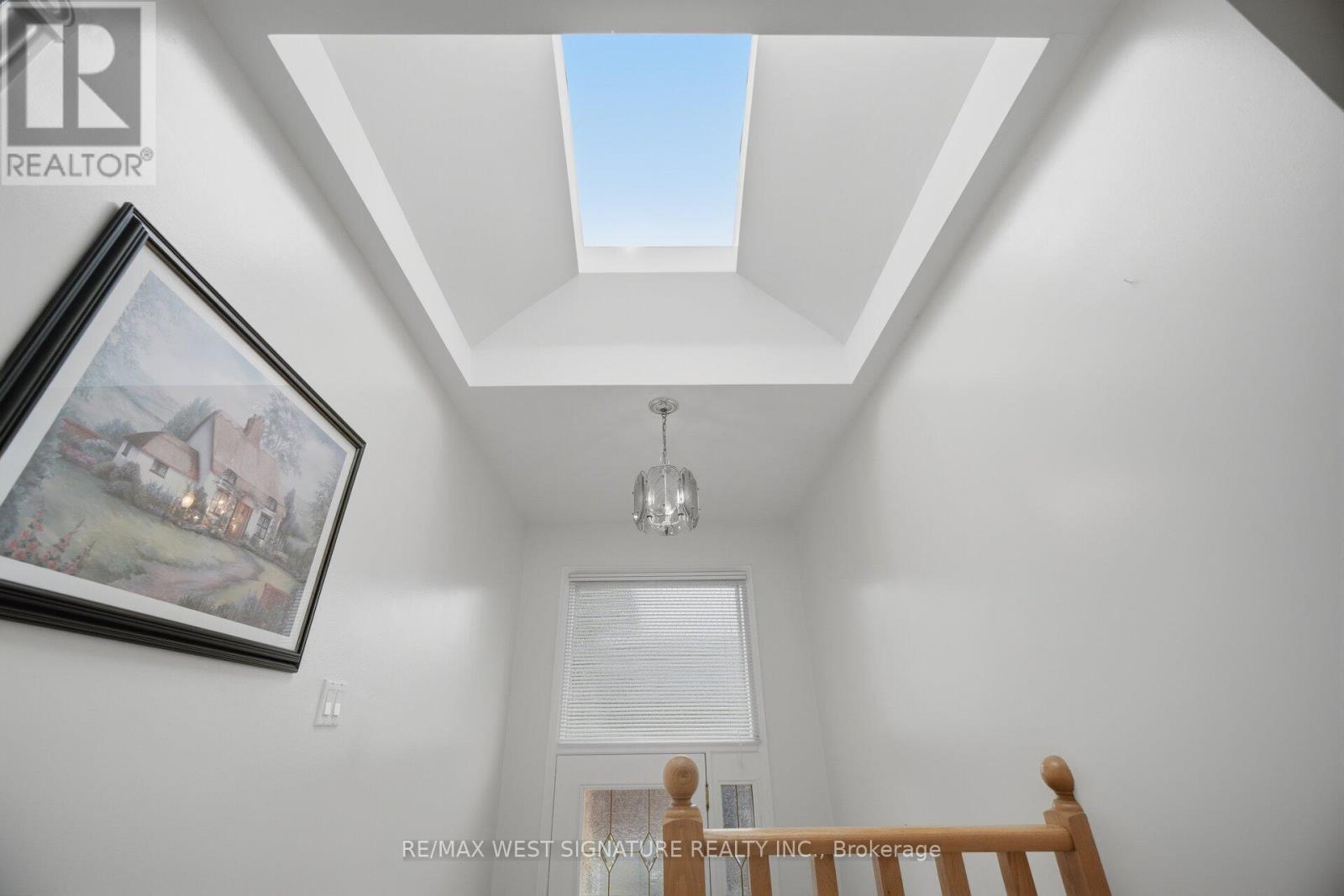 90 NORTH RIDGE ROAD - 11