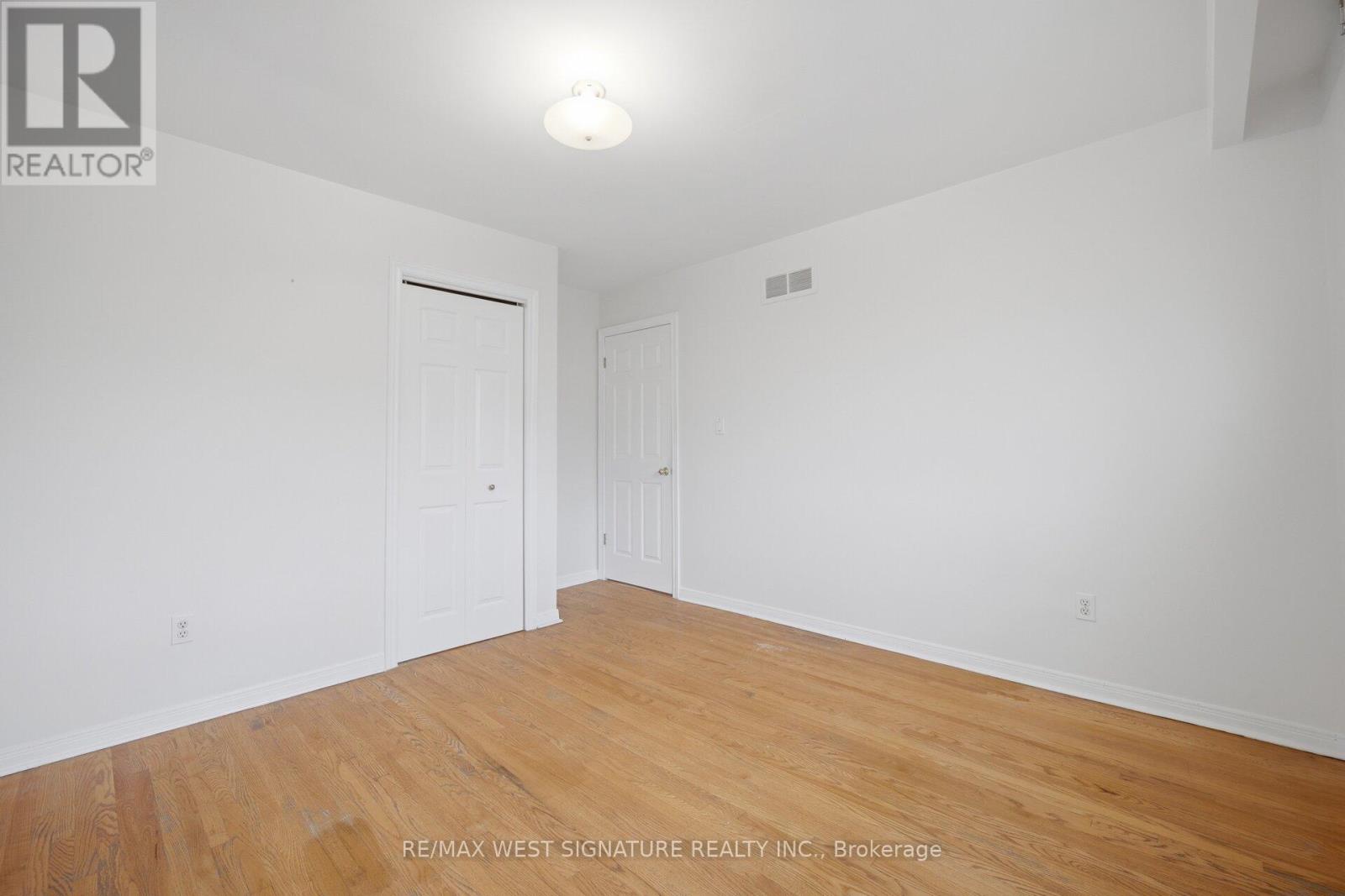 90 NORTH RIDGE ROAD - 13