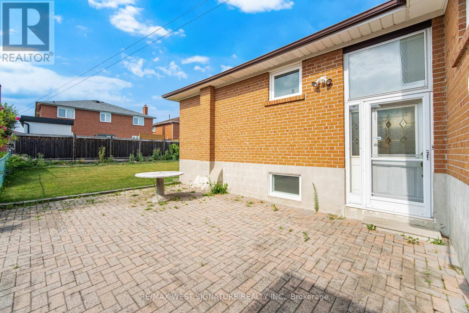 90 NORTH RIDGE ROAD - Image 26