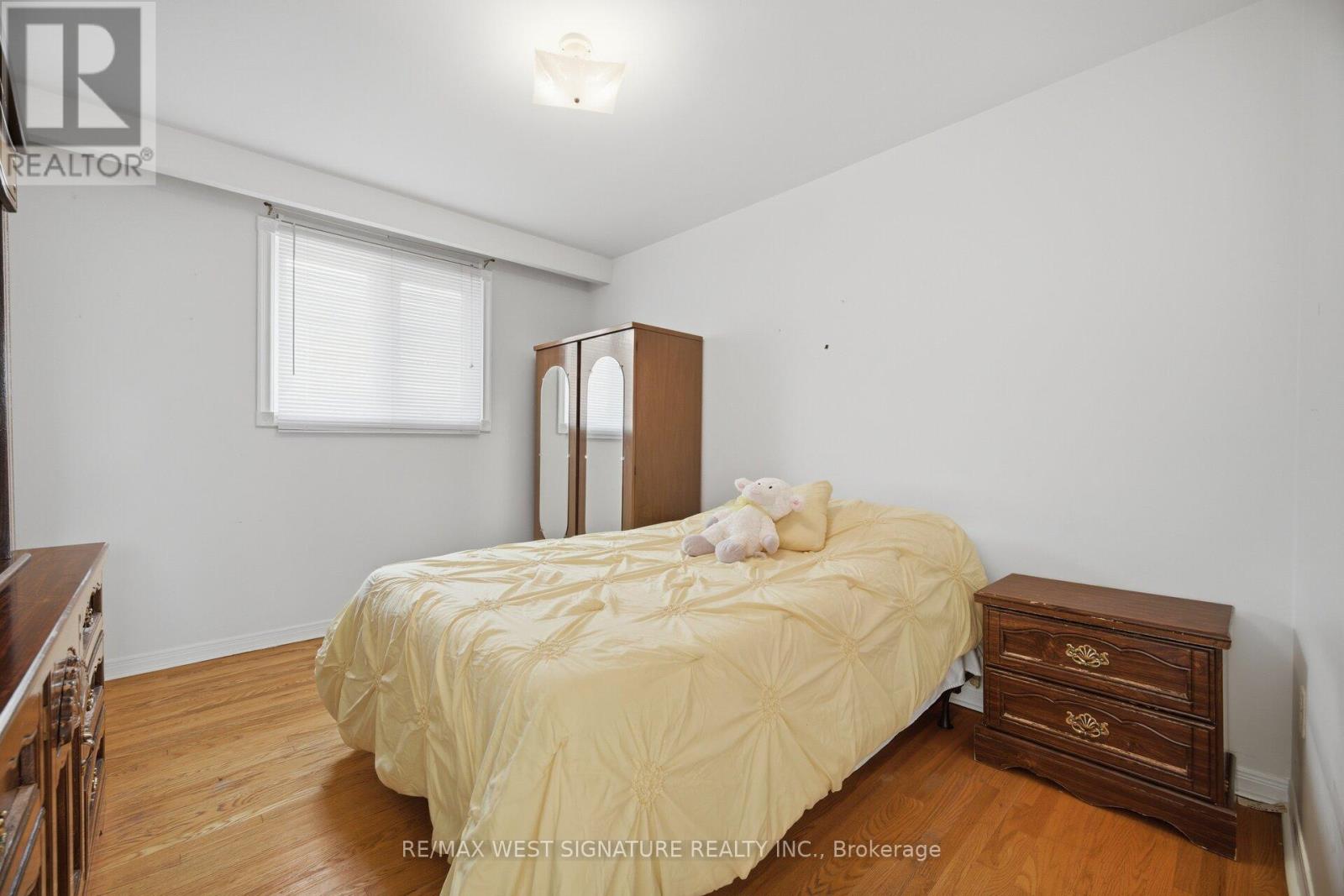 90 NORTH RIDGE ROAD - 14