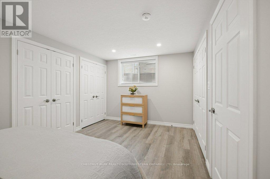 30 DUNCAN COURT - 37
