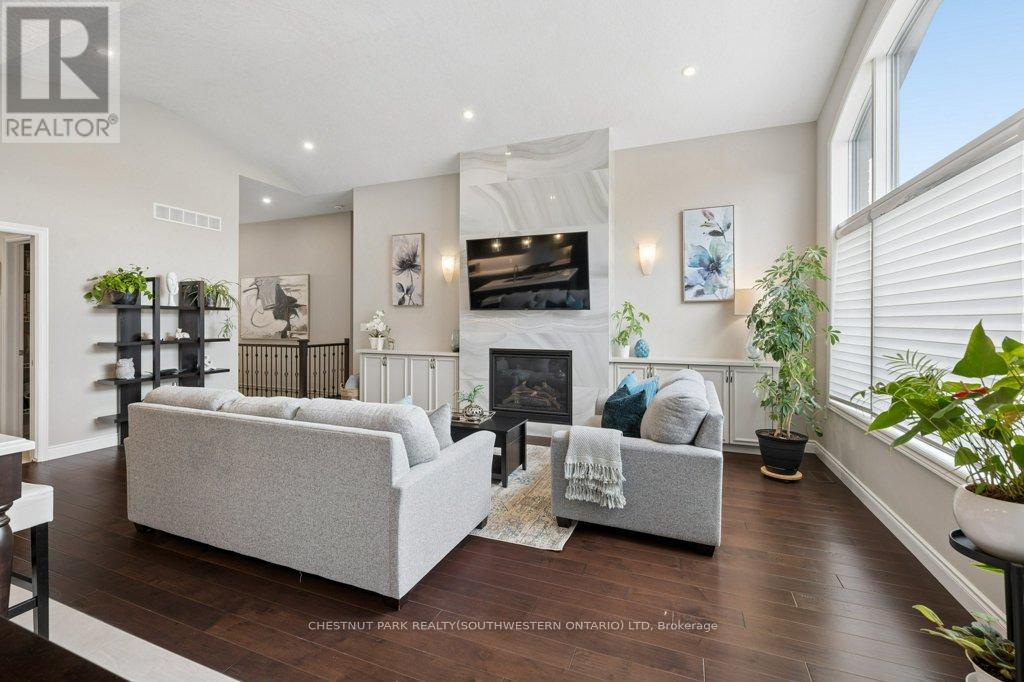 30 DUNCAN COURT - 11