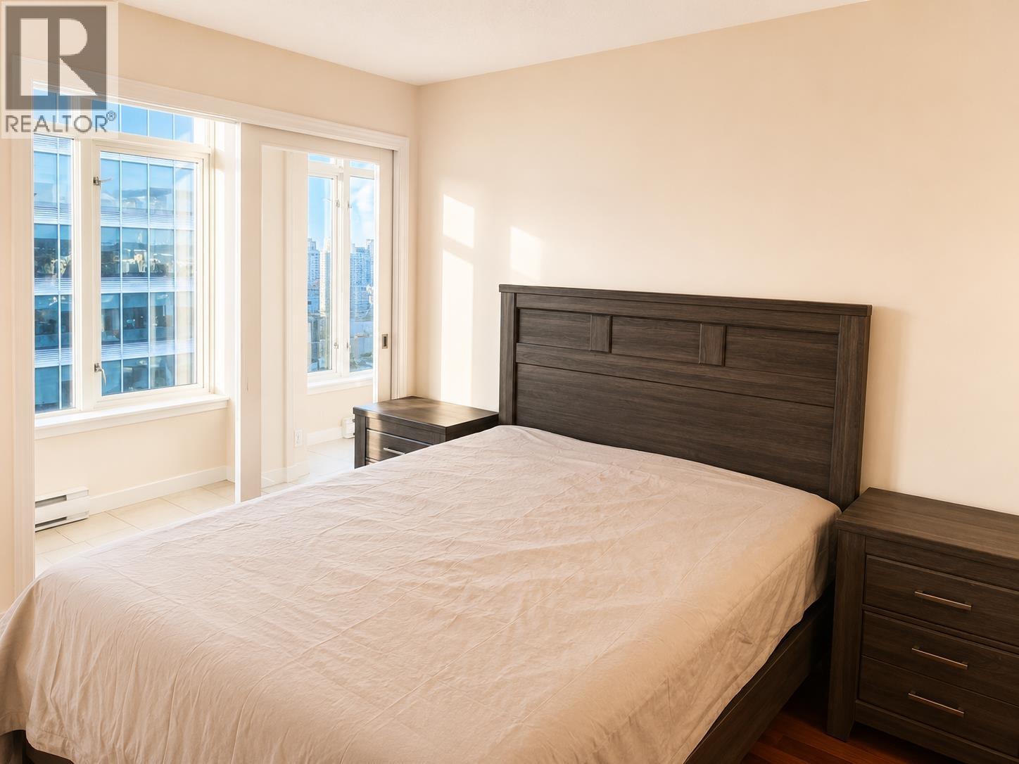1 Bed, 1 Bath House for Rent in Vancouver – 2003 610 GRANVILLE STREET, Vancouver – MLS# R3148774 - Image 11