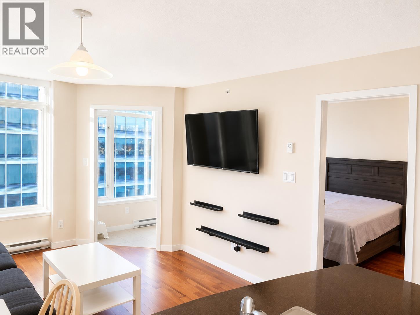 1 Bed, 1 Bath House for Rent in Vancouver – 2003 610 GRANVILLE STREET, Vancouver – MLS# R3148774 - Image 5