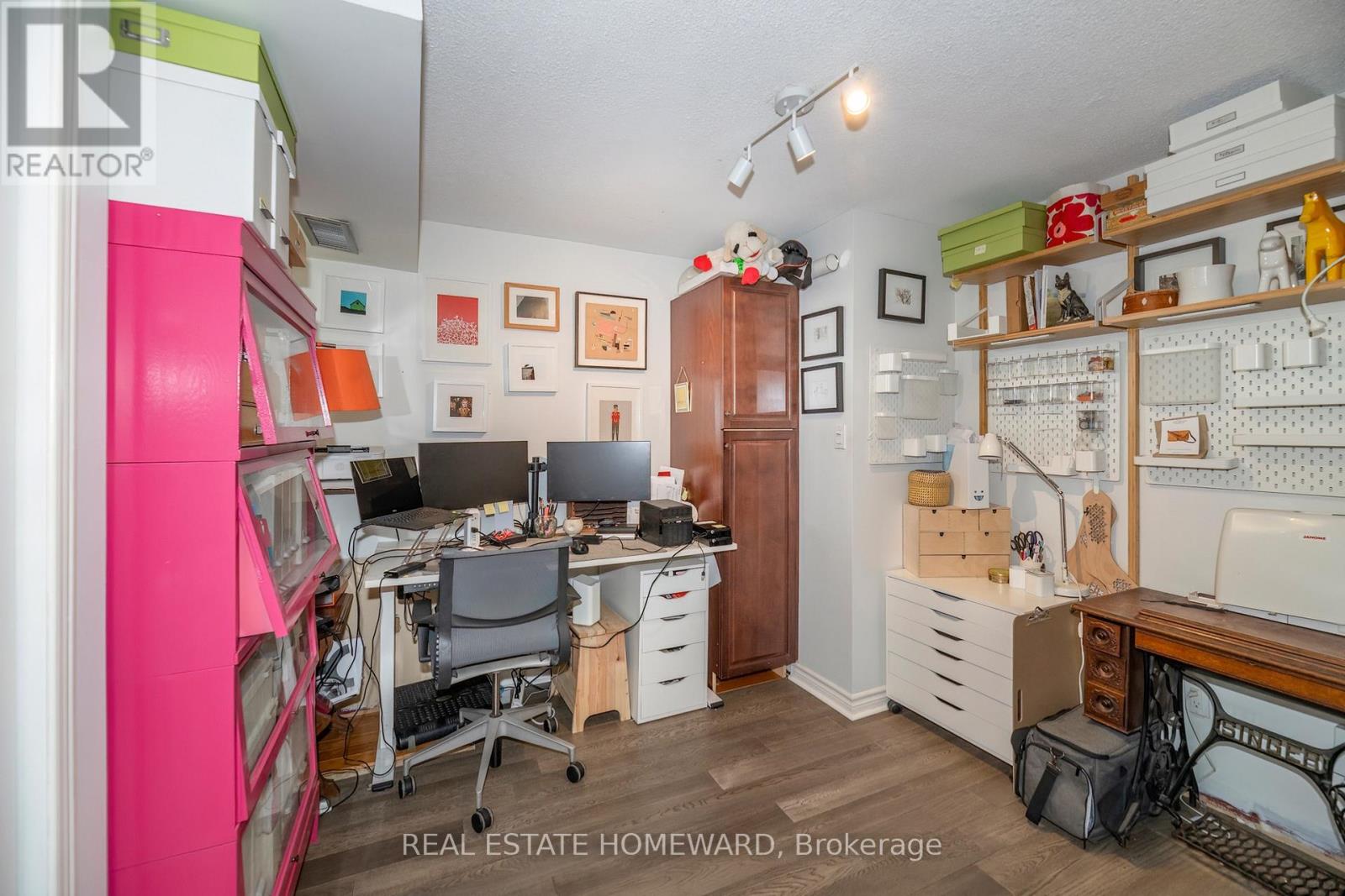#615 77 MAITLAND PLACE - Image 12