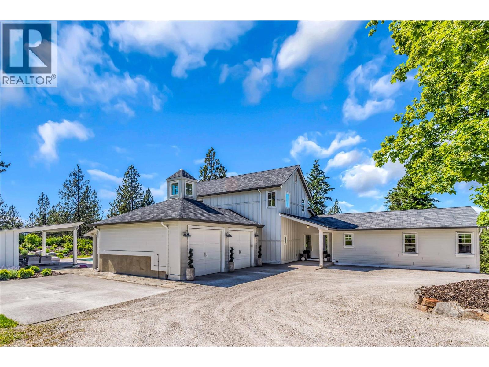 2376 Saucier Road - 84