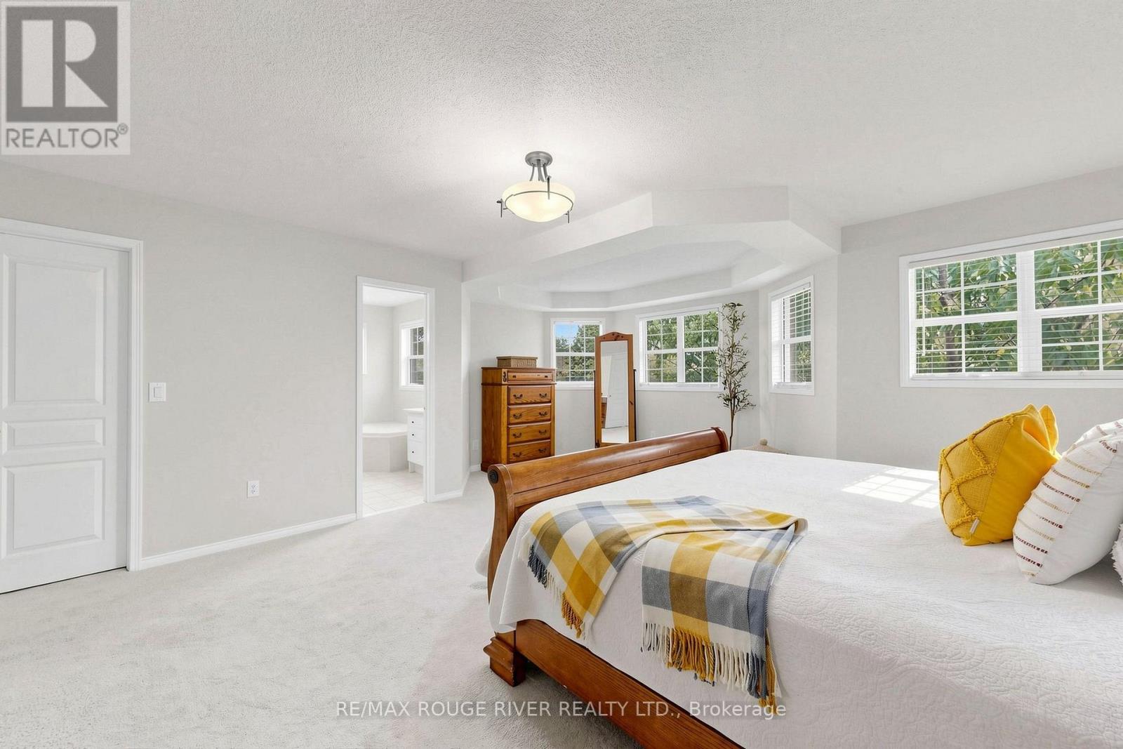 66 TIDEWATER CRESCENT - 23