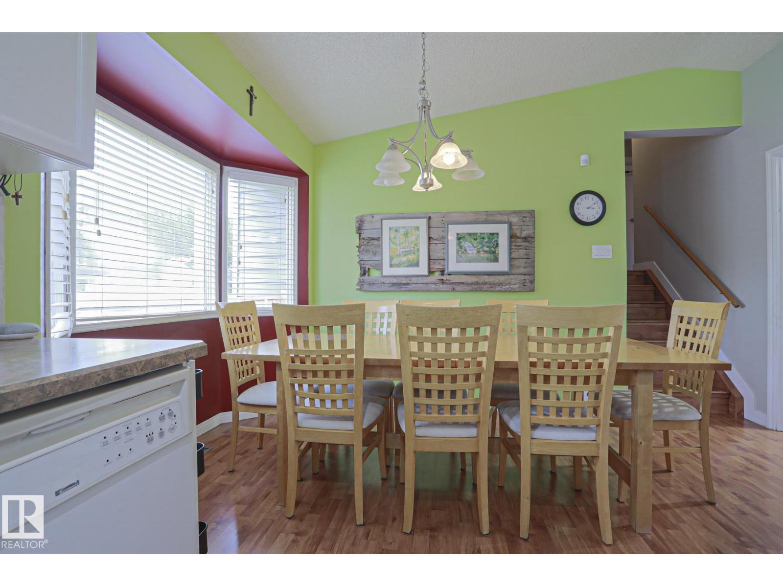 1439 80 ST NW - 18