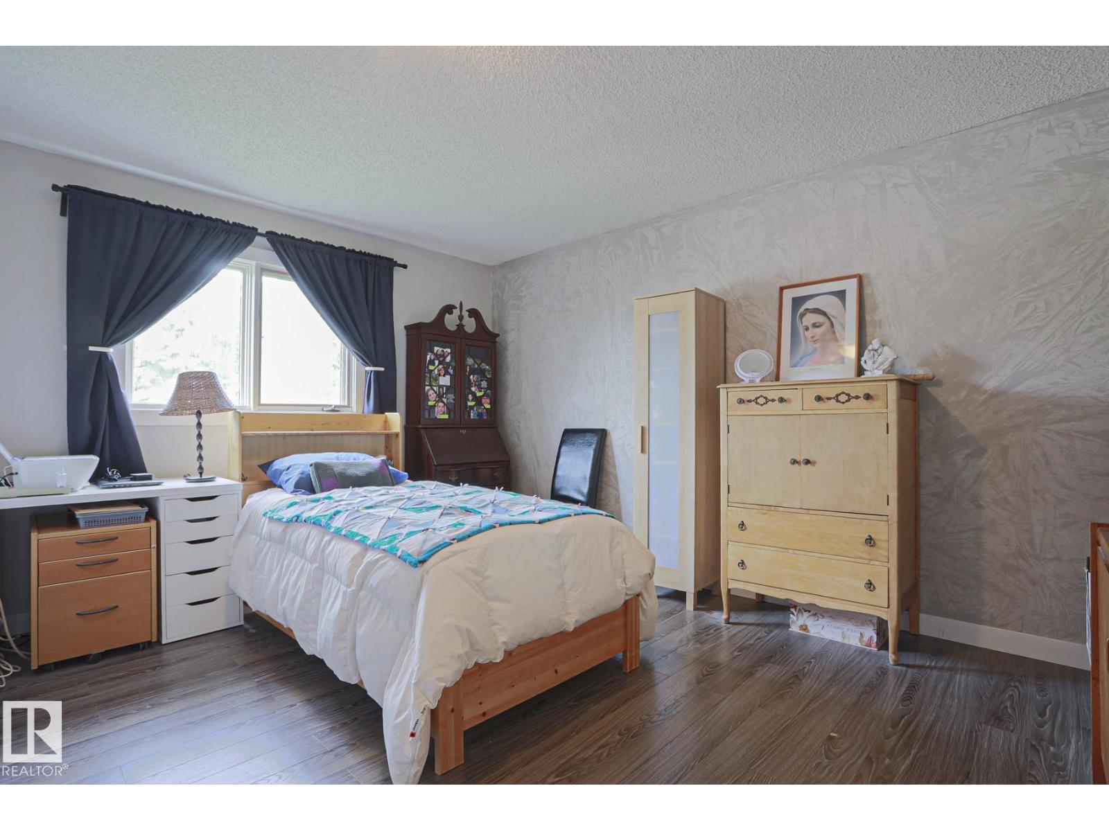 1439 80 ST NW - 21