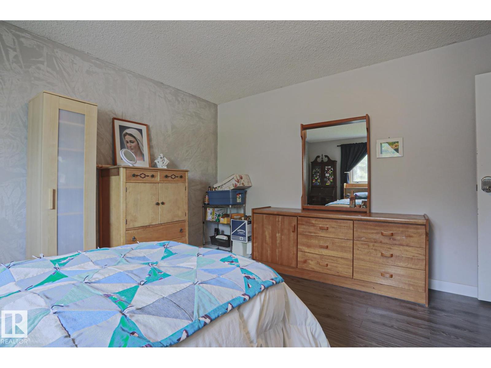 1439 80 ST NW - 23