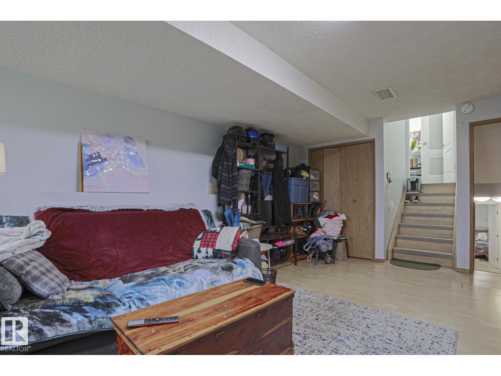 1439 80 ST NW - 31