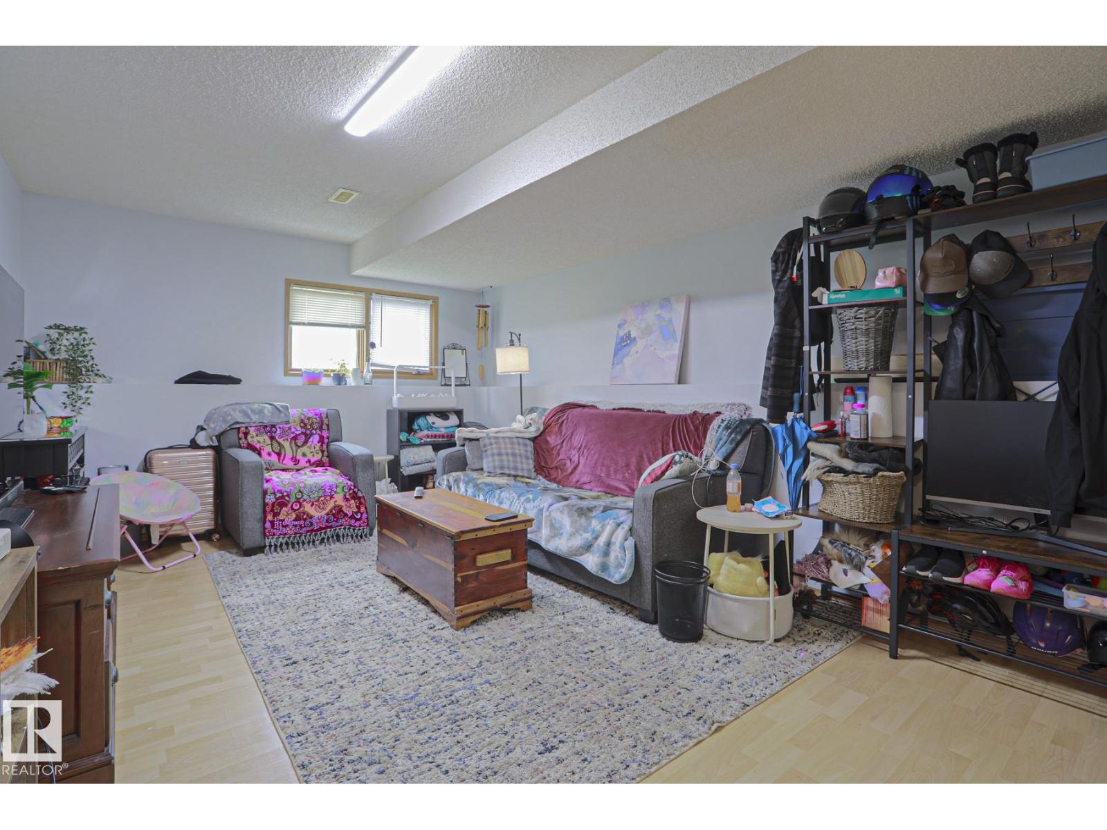 1439 80 ST NW - 32