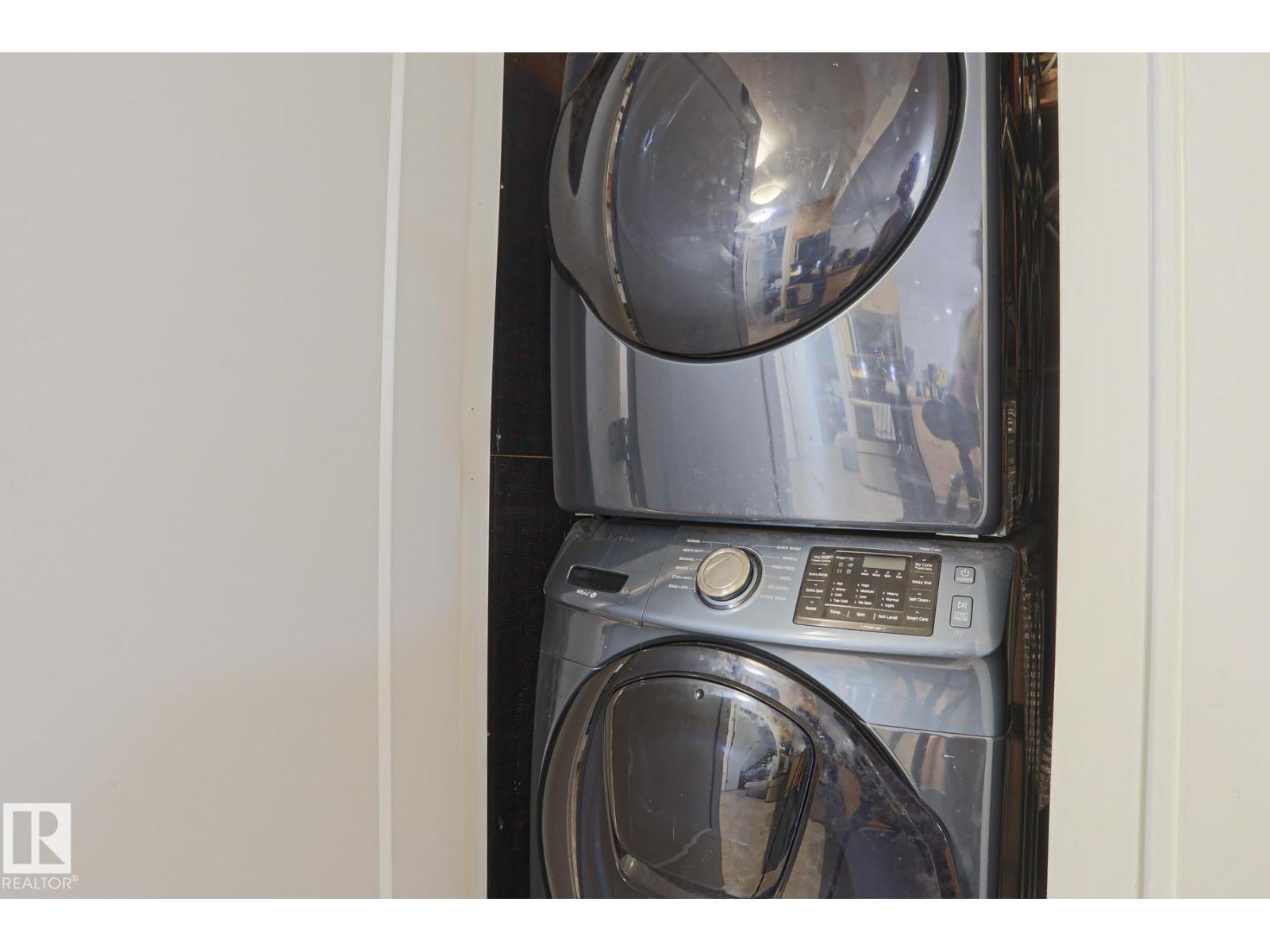 1439 80 ST NW - 47