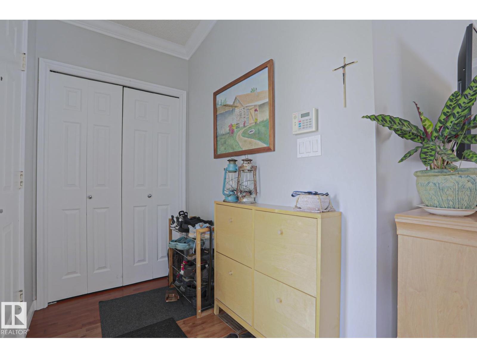 1439 80 ST NW - 7
