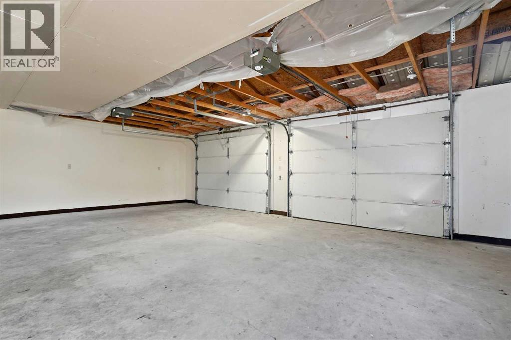 1018 10 Avenue SE - 38