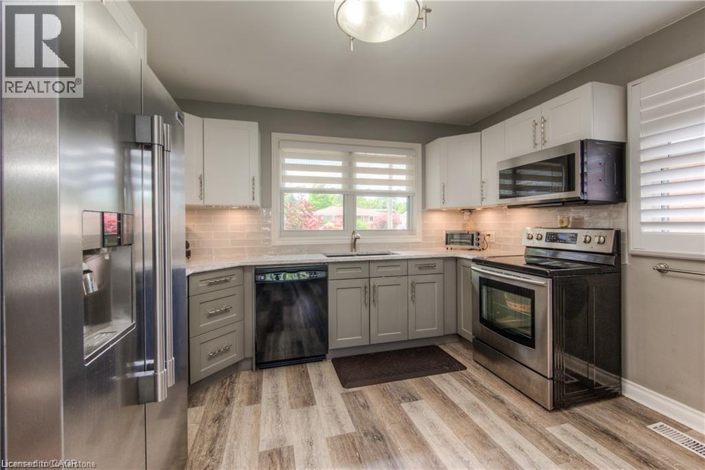 40 DOWNEY Street Unit# 1 — photo 3