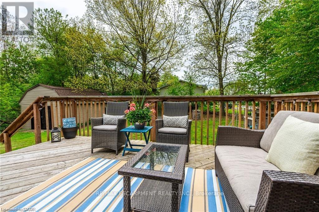 152 7TH CONCESSION ROAD E - 32