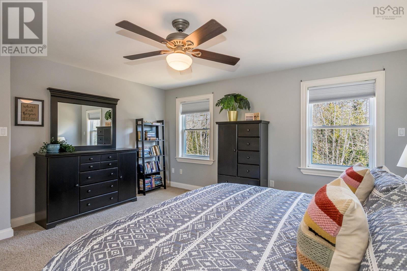 72 Elmwood Drive - Image 26