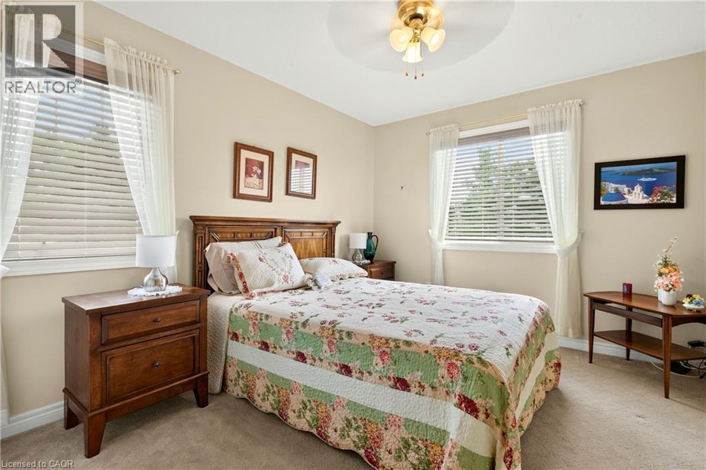 31 SPENCER Crescent - 31