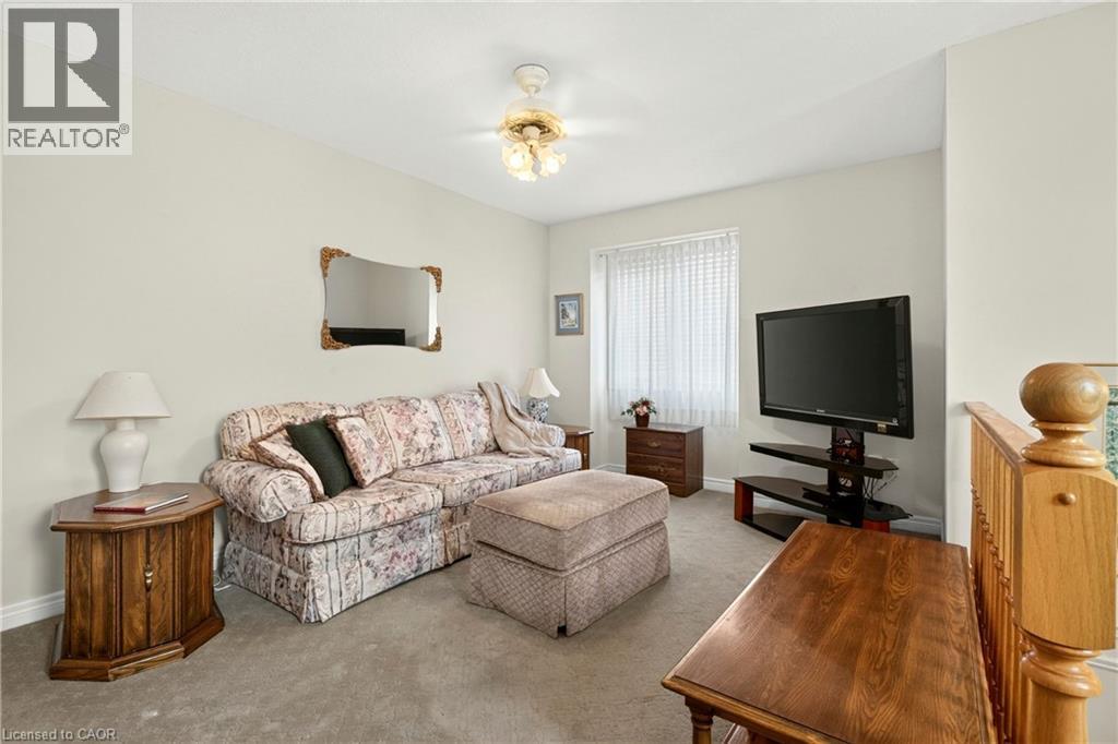 31 SPENCER Crescent - 23