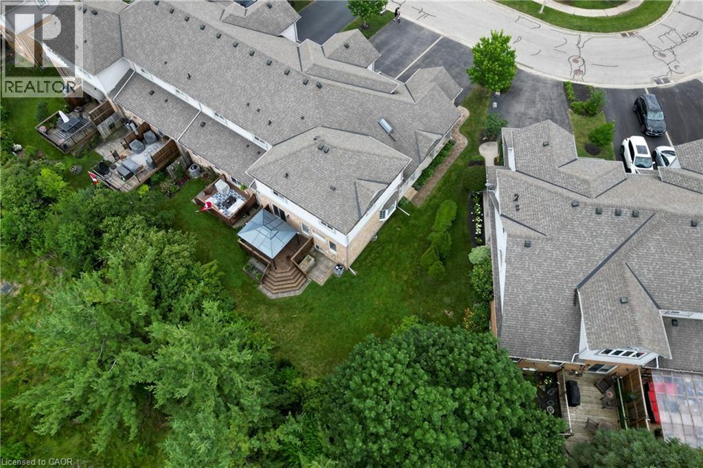 31 SPENCER Crescent - 40
