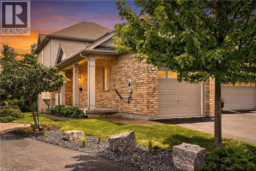 31 SPENCER Crescent - Image 2