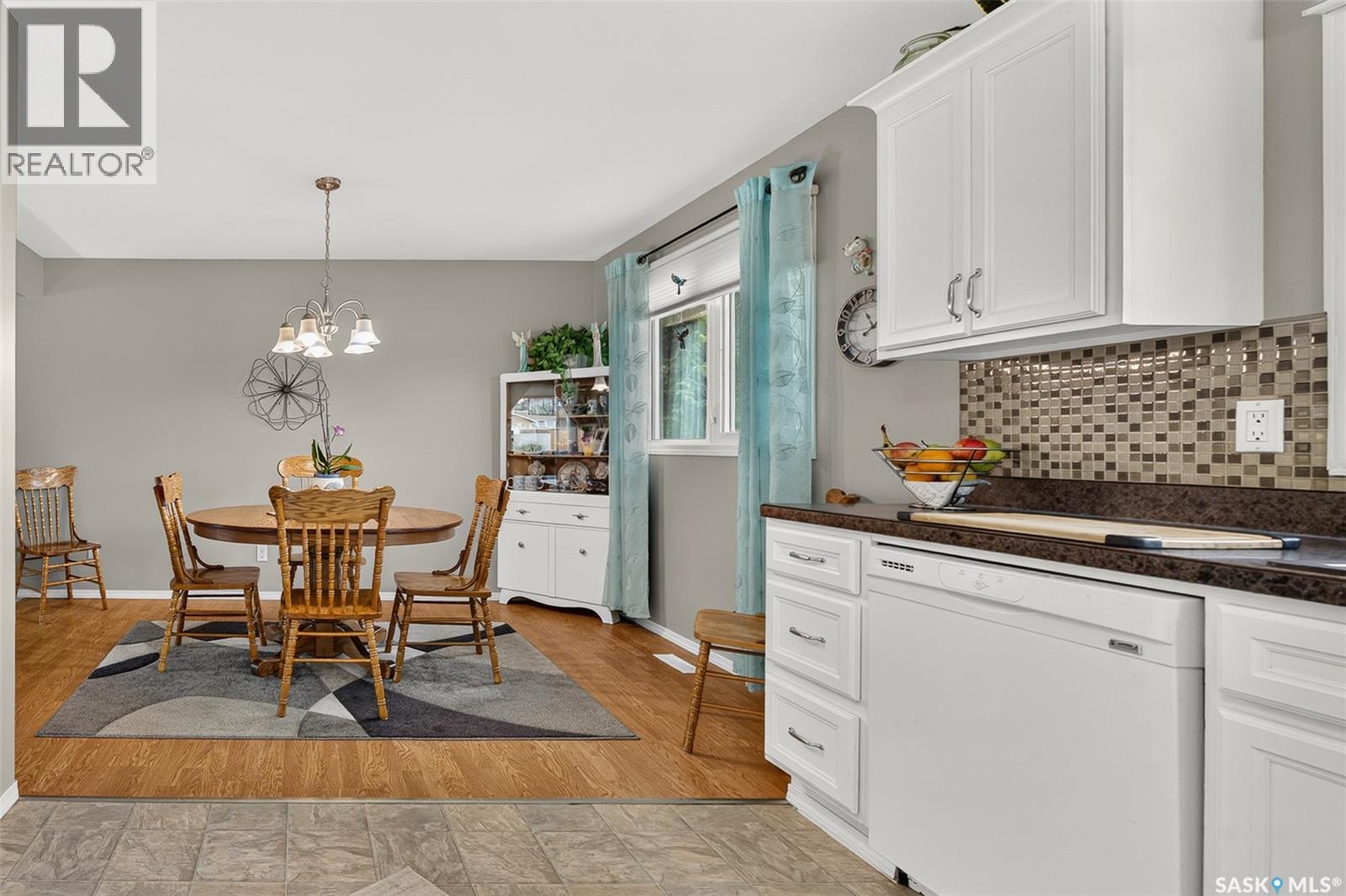 1331 Athabasca STREET W - 20
