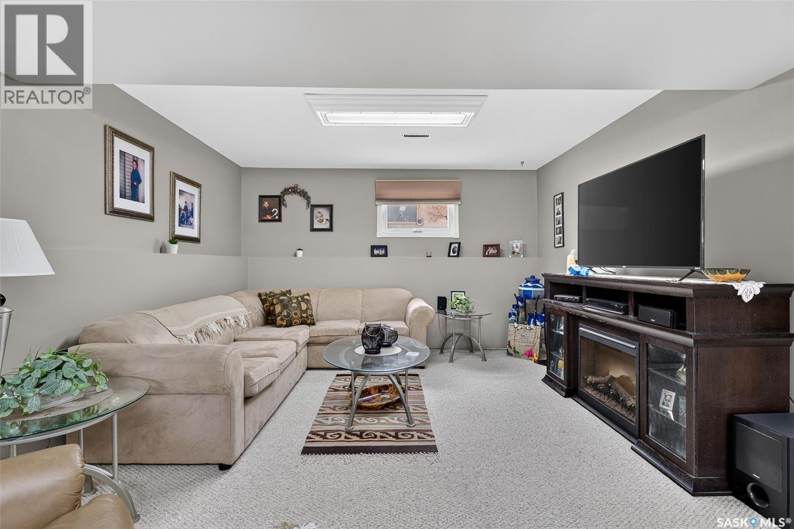 1331 Athabasca STREET W - 34