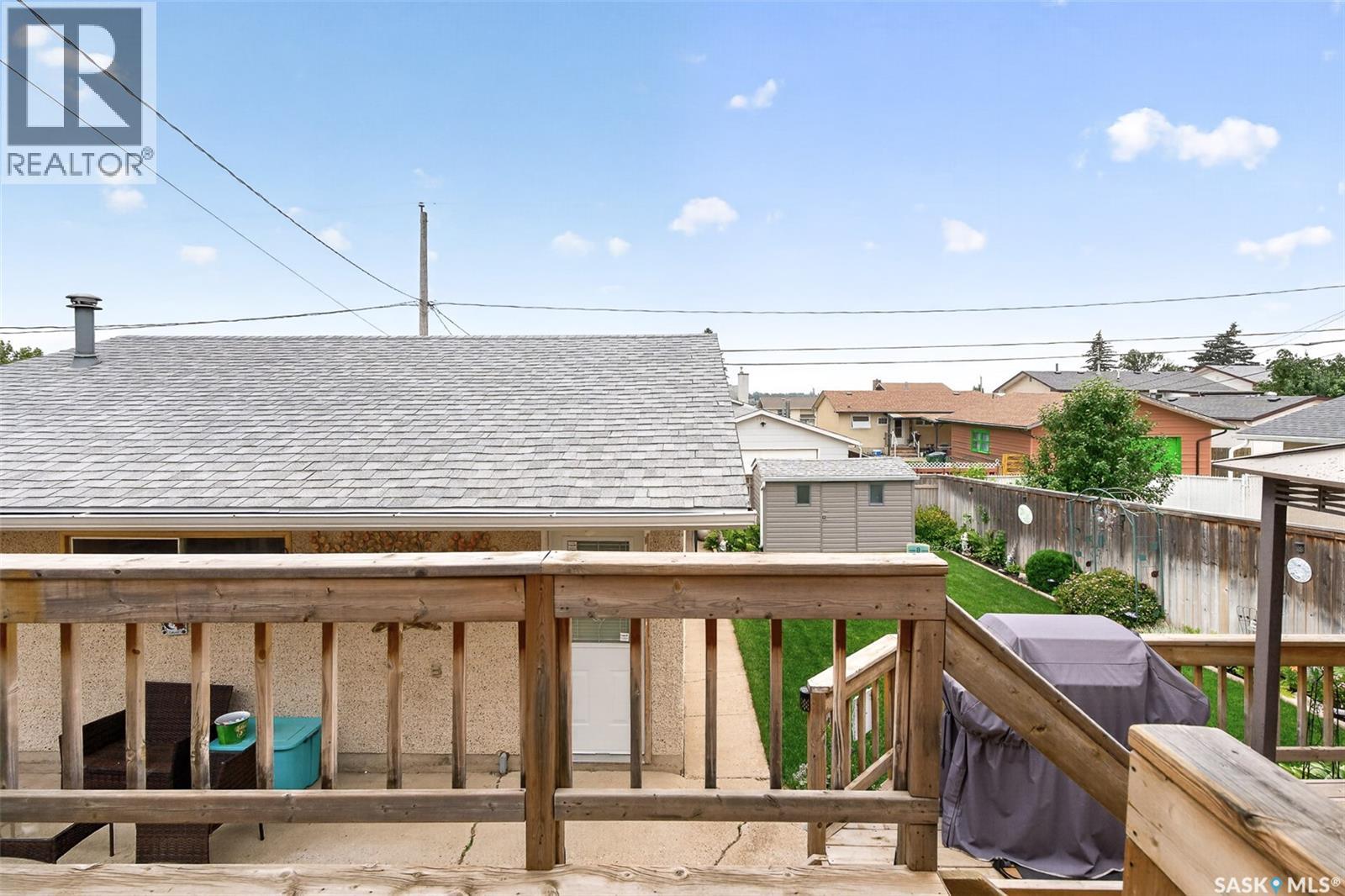 1331 Athabasca STREET W - 50
