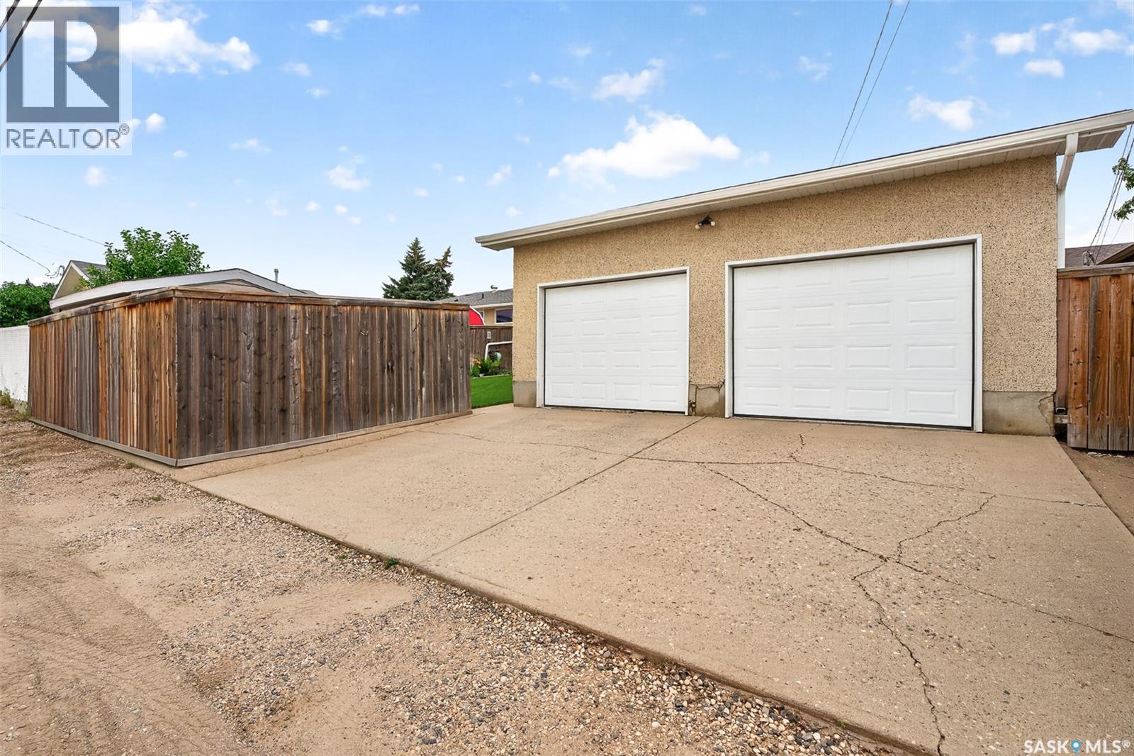 1331 Athabasca STREET W - 62