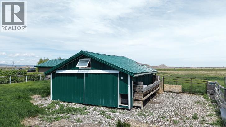 265061 A HWY 785 - 11