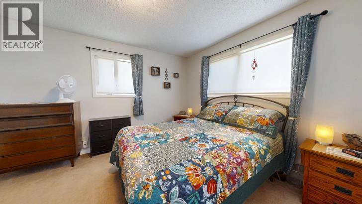 265061 A HWY 785 - 31