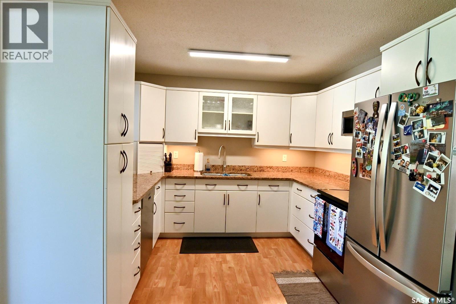 521 Guelph CRESCENT - 5