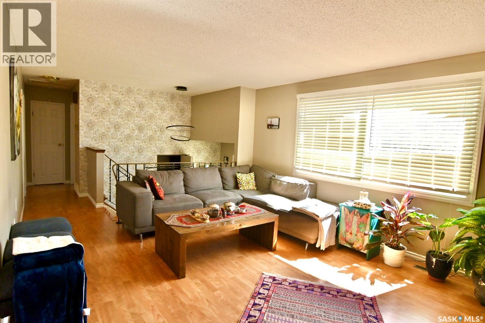 521 Guelph CRESCENT - 7