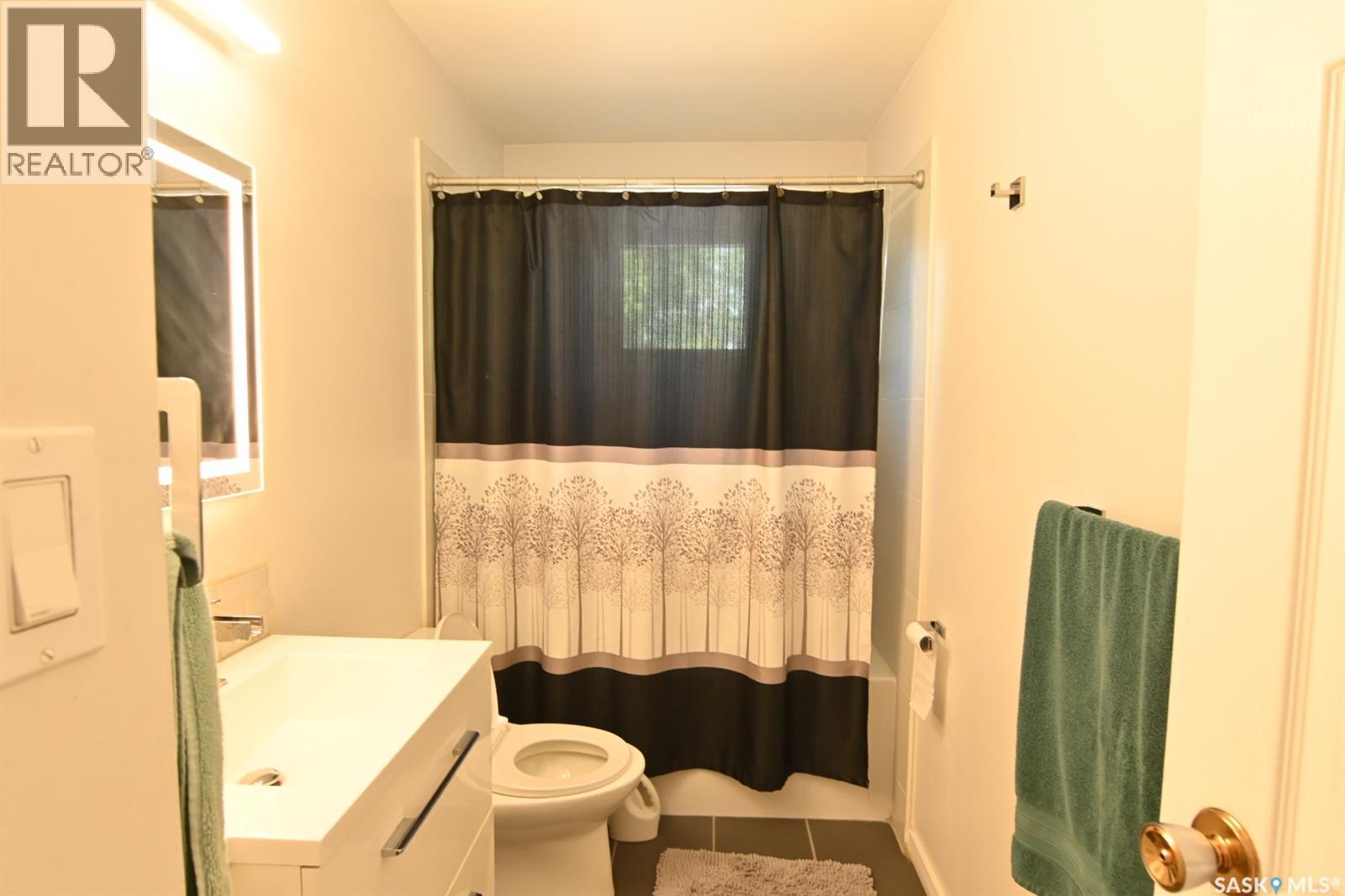 521 Guelph CRESCENT - 10