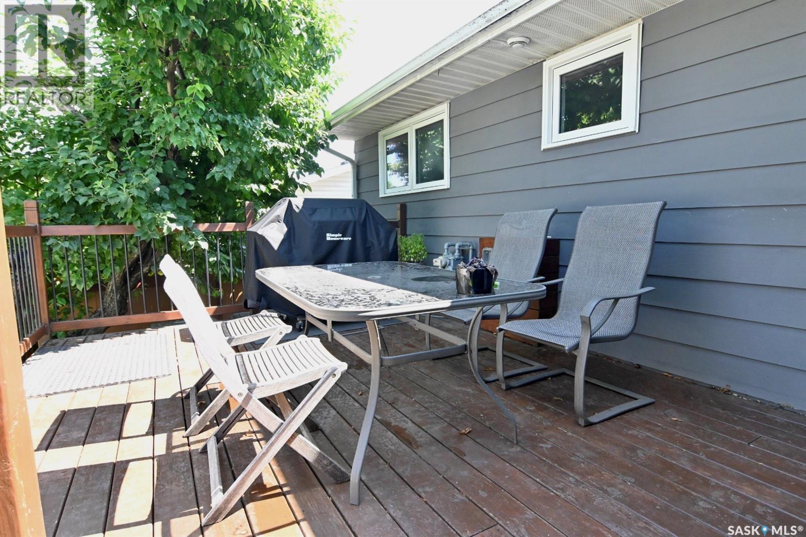 521 Guelph CRESCENT - 20