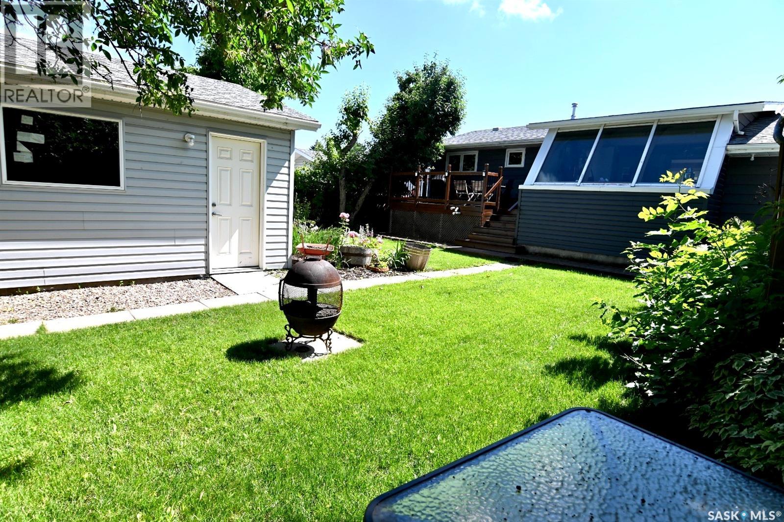 521 Guelph CRESCENT - 28