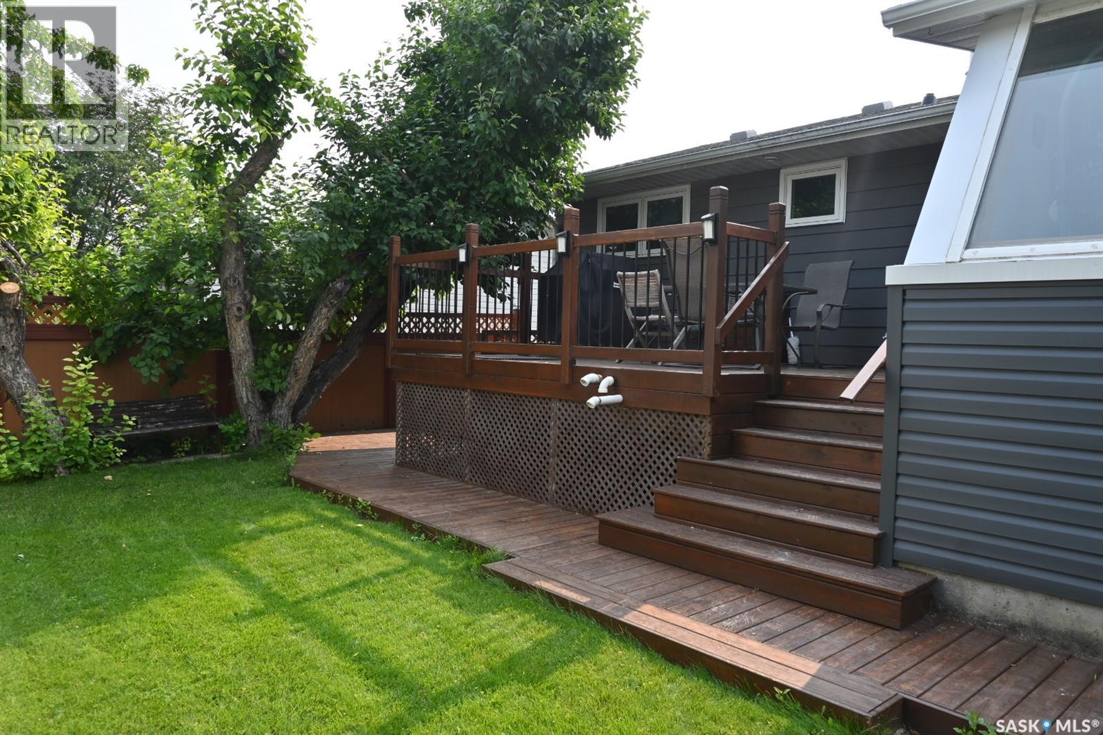 521 Guelph CRESCENT - 23
